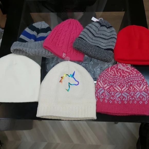Kids Warm Winter Hats - Picture 1 of 6